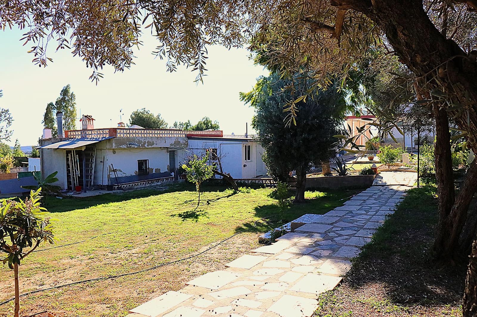 5 slaapkamer Villa te koop in Lliria met zwembad garage - € 280.000 (Ref: 9472278)