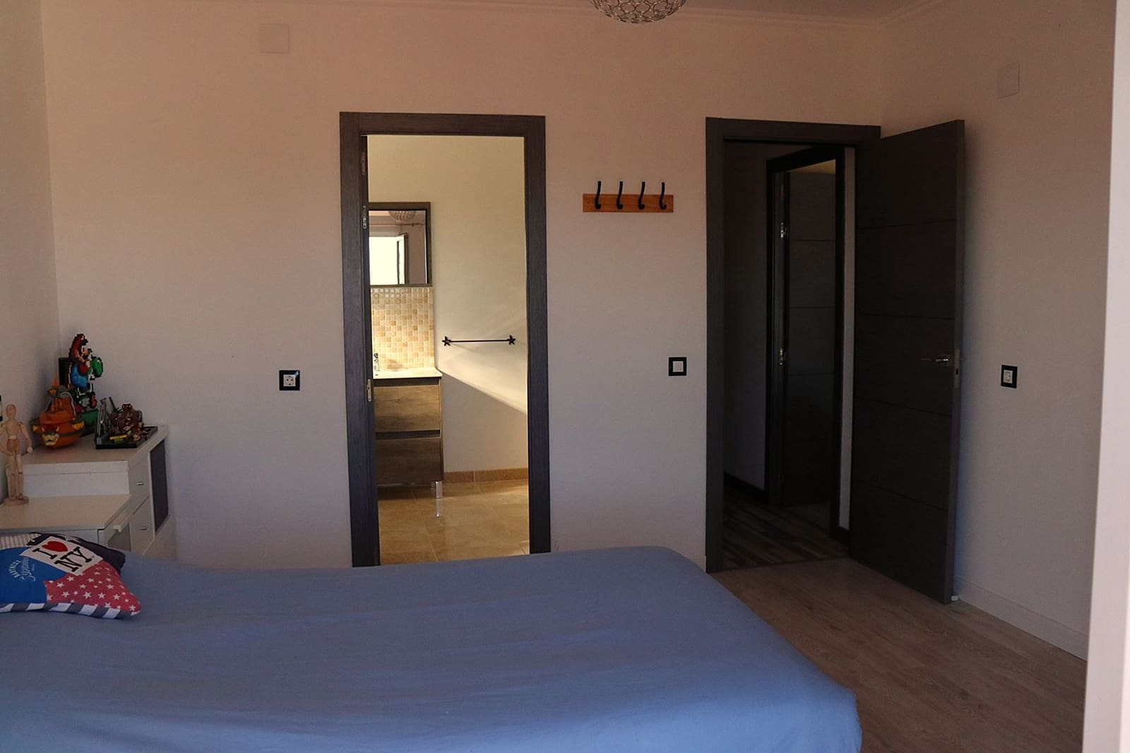 5 slaapkamer Villa te koop in Lliria met zwembad garage - € 280.000 (Ref: 9472278)