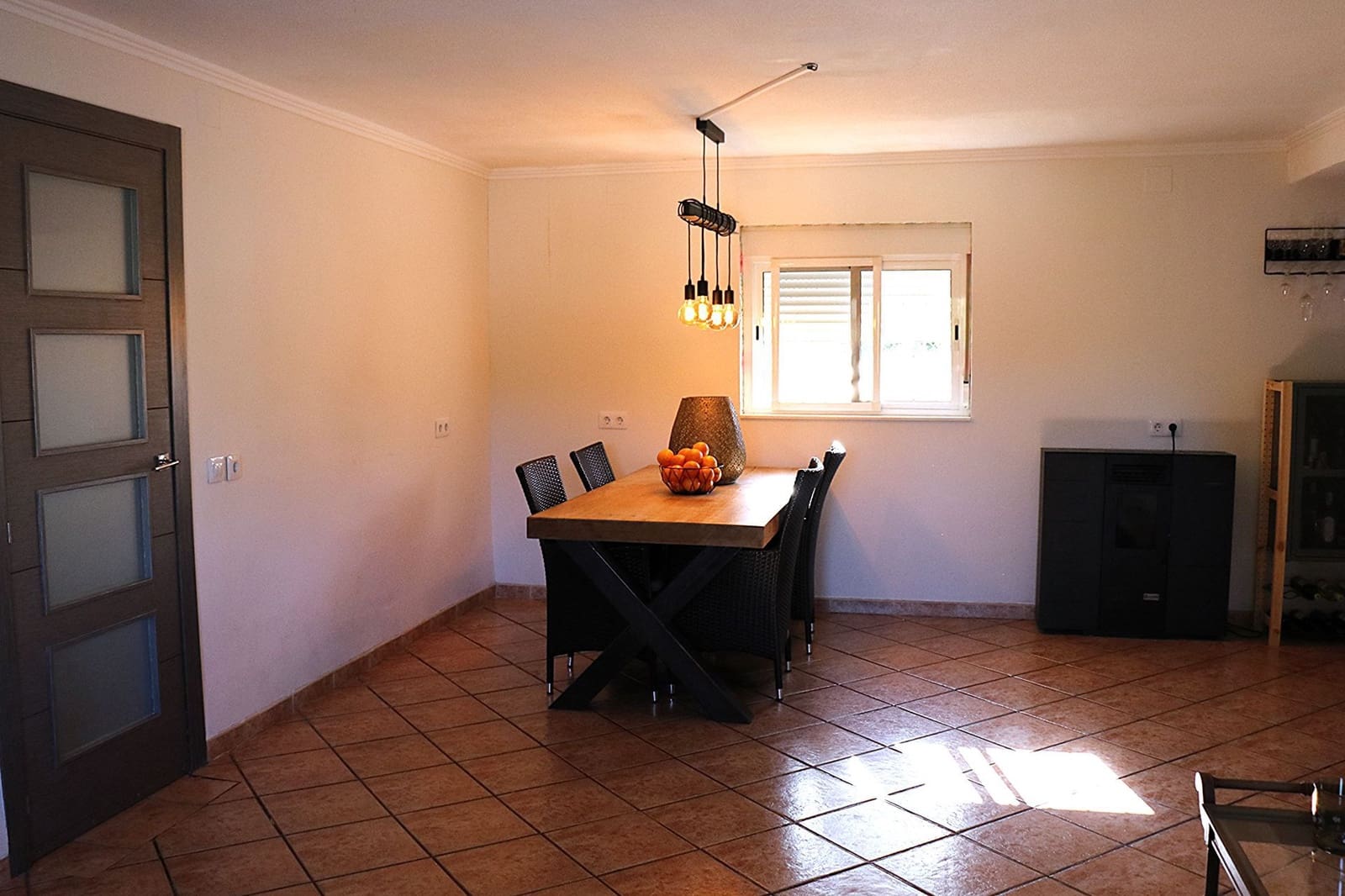 5 slaapkamer Villa te koop in Lliria met zwembad garage - € 280.000 (Ref: 9472278)