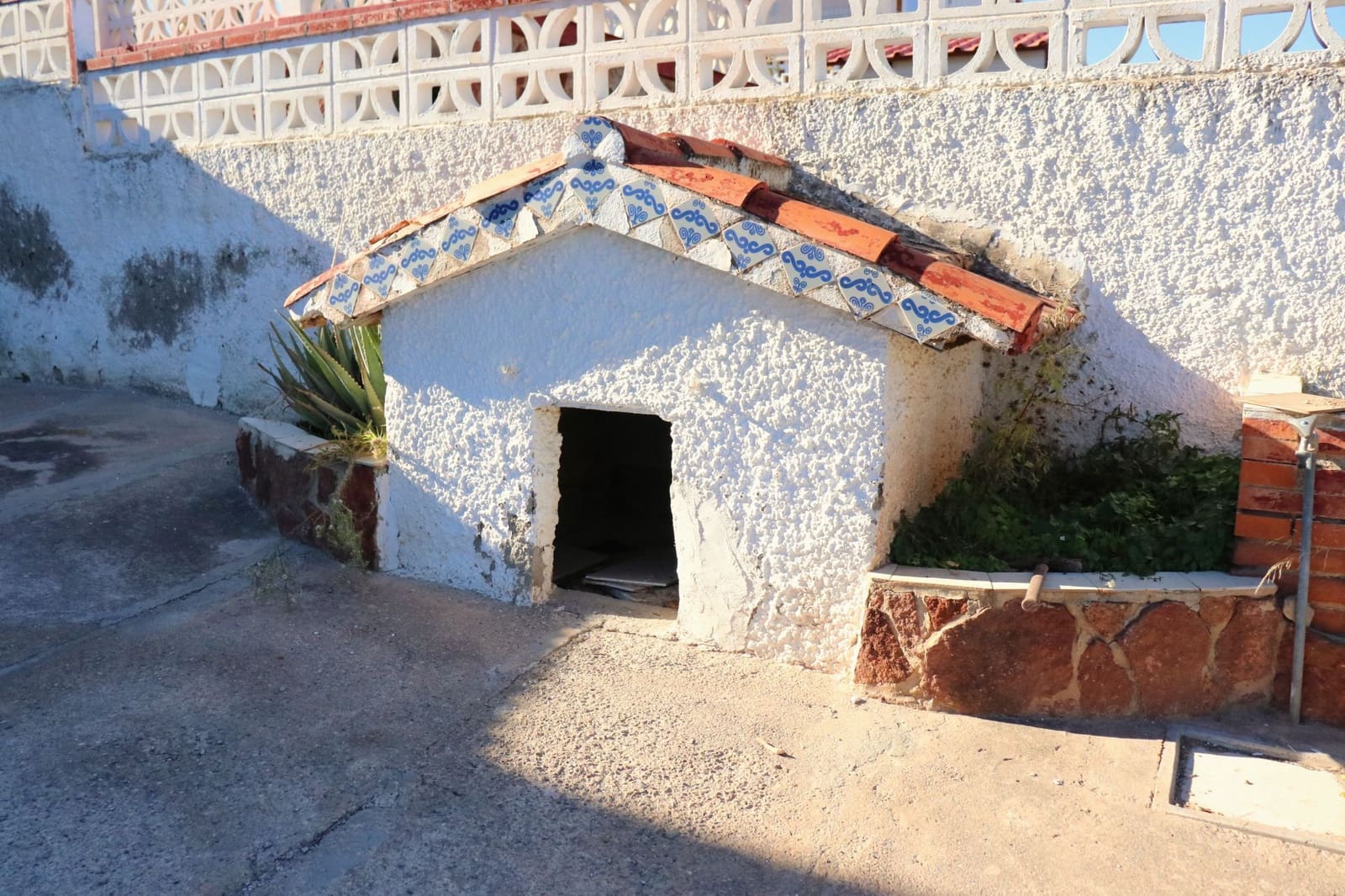 5 slaapkamer Villa te koop in Lliria met zwembad garage - € 280.000 (Ref: 9472278)