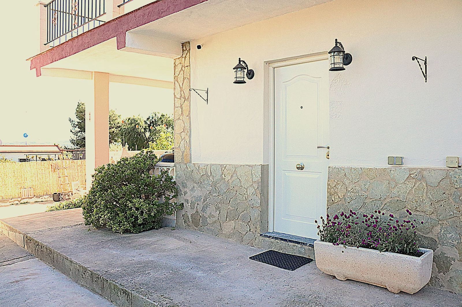 5 slaapkamer Villa te koop in Lliria met zwembad garage - € 280.000 (Ref: 9472278)