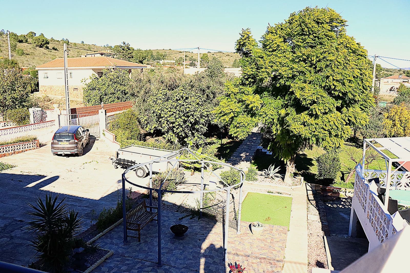 5 slaapkamer Villa te koop in Lliria met zwembad garage - € 280.000 (Ref: 9472278)