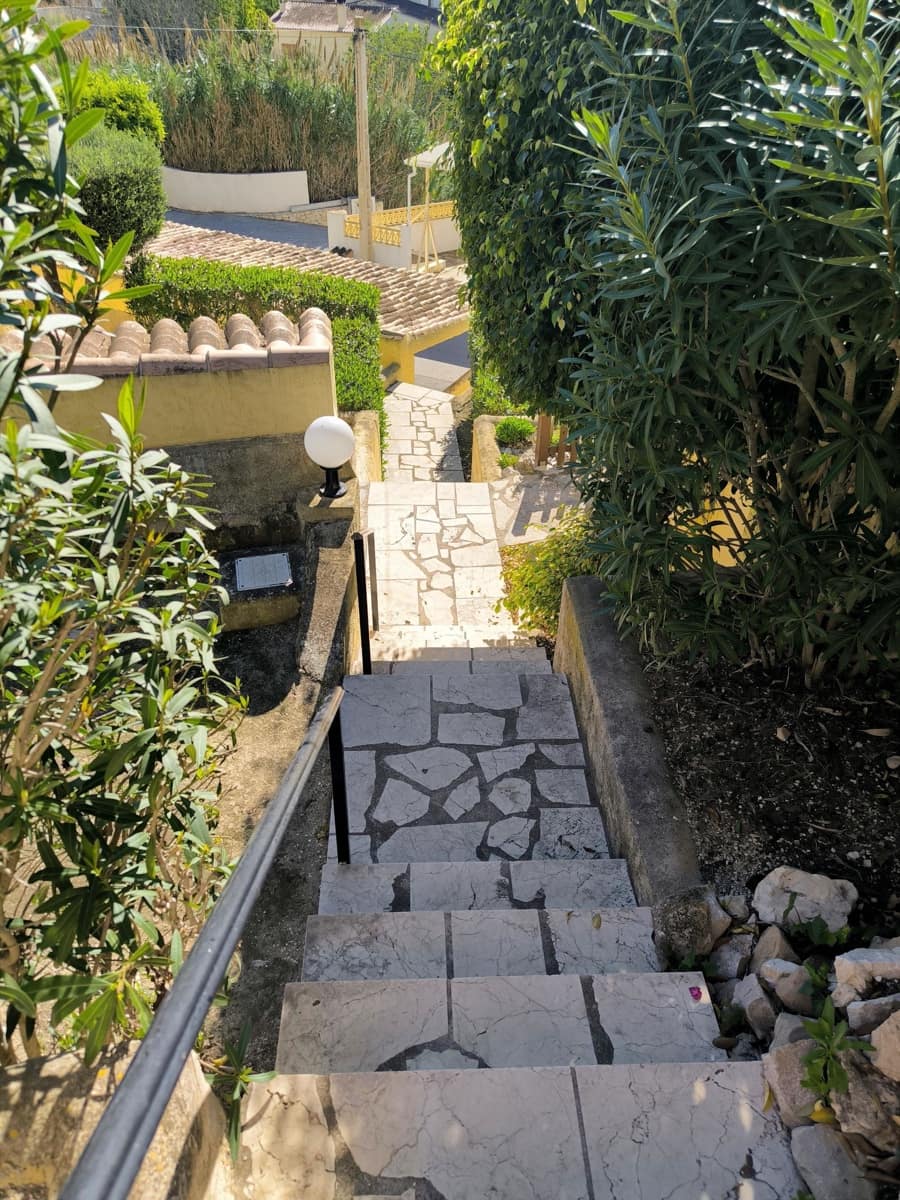 2 slaapkamer Bungalow te koop in Moraira met zwembad garage - € 299.000 (Ref: 9472297)