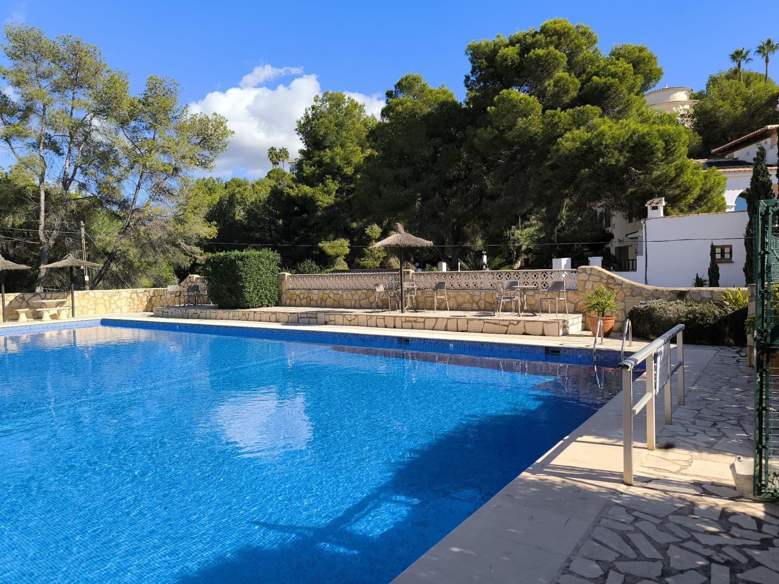 2 slaapkamer Bungalow te koop in Moraira met zwembad garage - € 299.000 (Ref: 9472297)