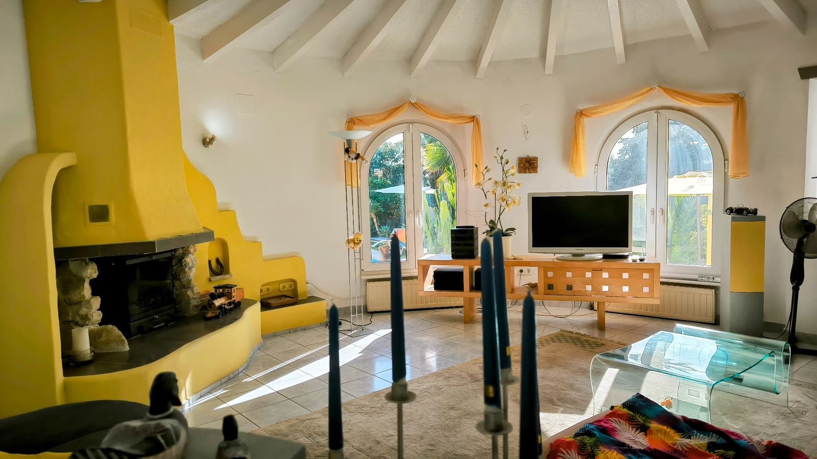 4 soveværelse Villa til salg i Benissa med swimmingpool garage - € 675.000 (Ref: 9472298)