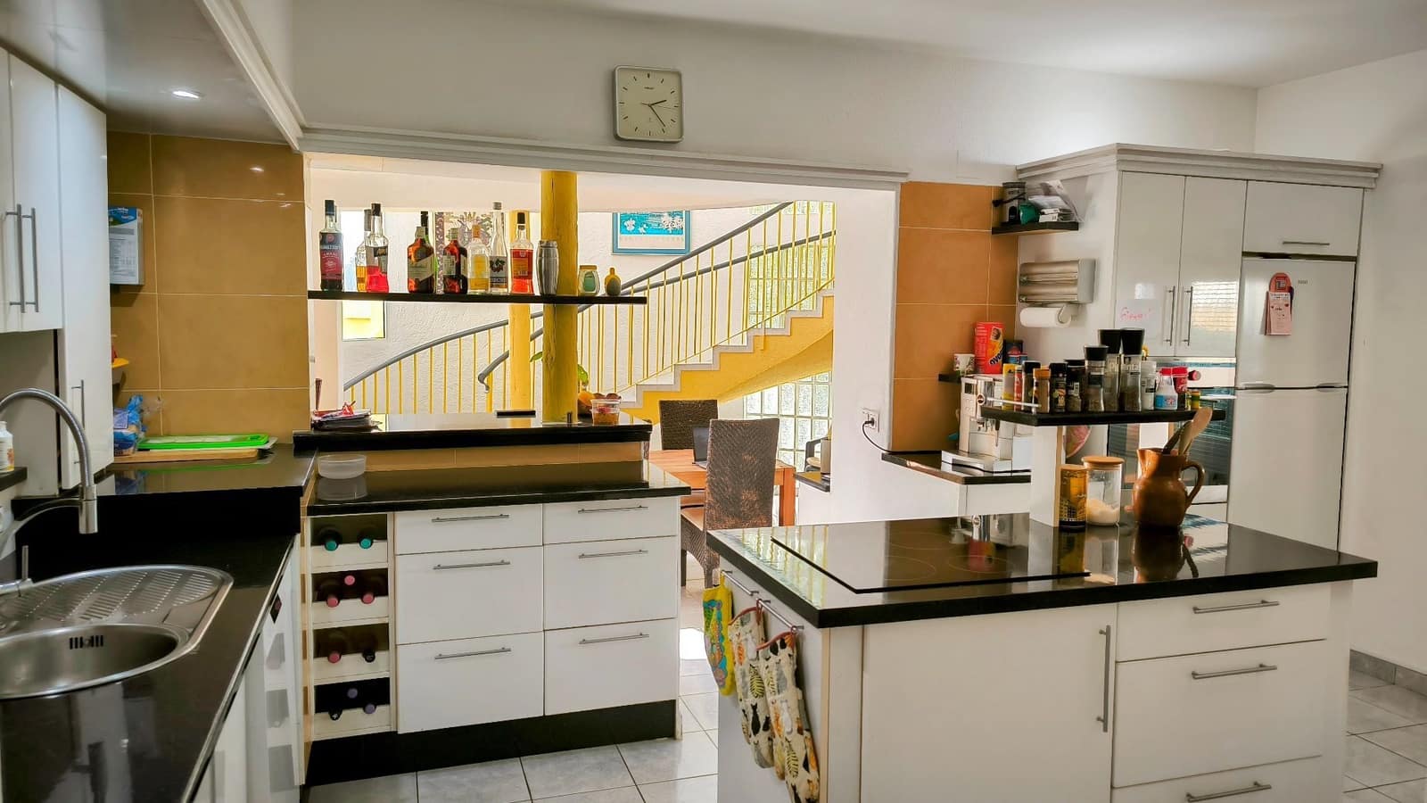 4 soveværelse Villa til salg i Benissa med swimmingpool garage - € 675.000 (Ref: 9472298)