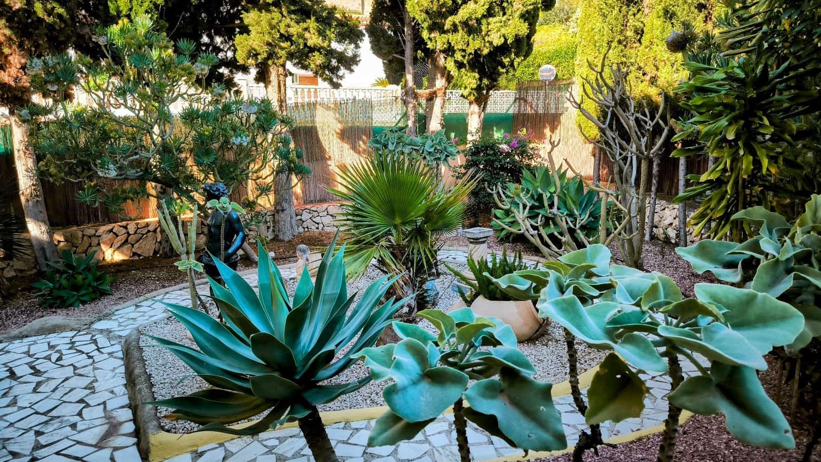 4 soveværelse Villa til salg i Benissa med swimmingpool garage - € 675.000 (Ref: 9472298)