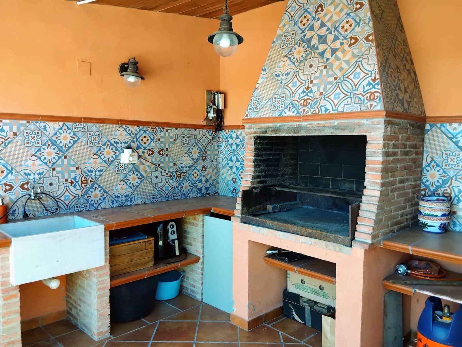 4 bedroom Villa for sale in Montroy with pool garage - € 249,750 (Ref: 9700450)