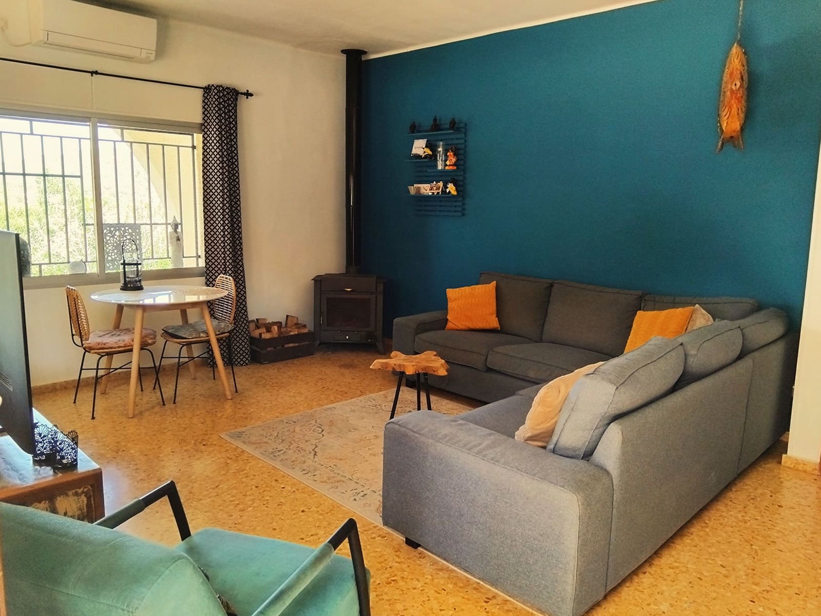 4 bedroom Villa for sale in Vilamarxant / Villamarchante with pool garage - € 219,500 (Ref: 9731679)