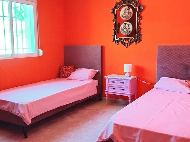 3 quarto Moradia para venda em Real com piscina garagem - 260 000 € (Ref: 9796501)