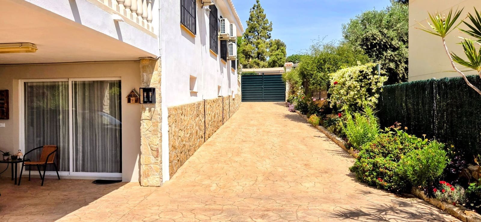 5 soverom Villa til salgs i Turis med svømmebasseng garasje - € 395 000 (Ref: 9814201)