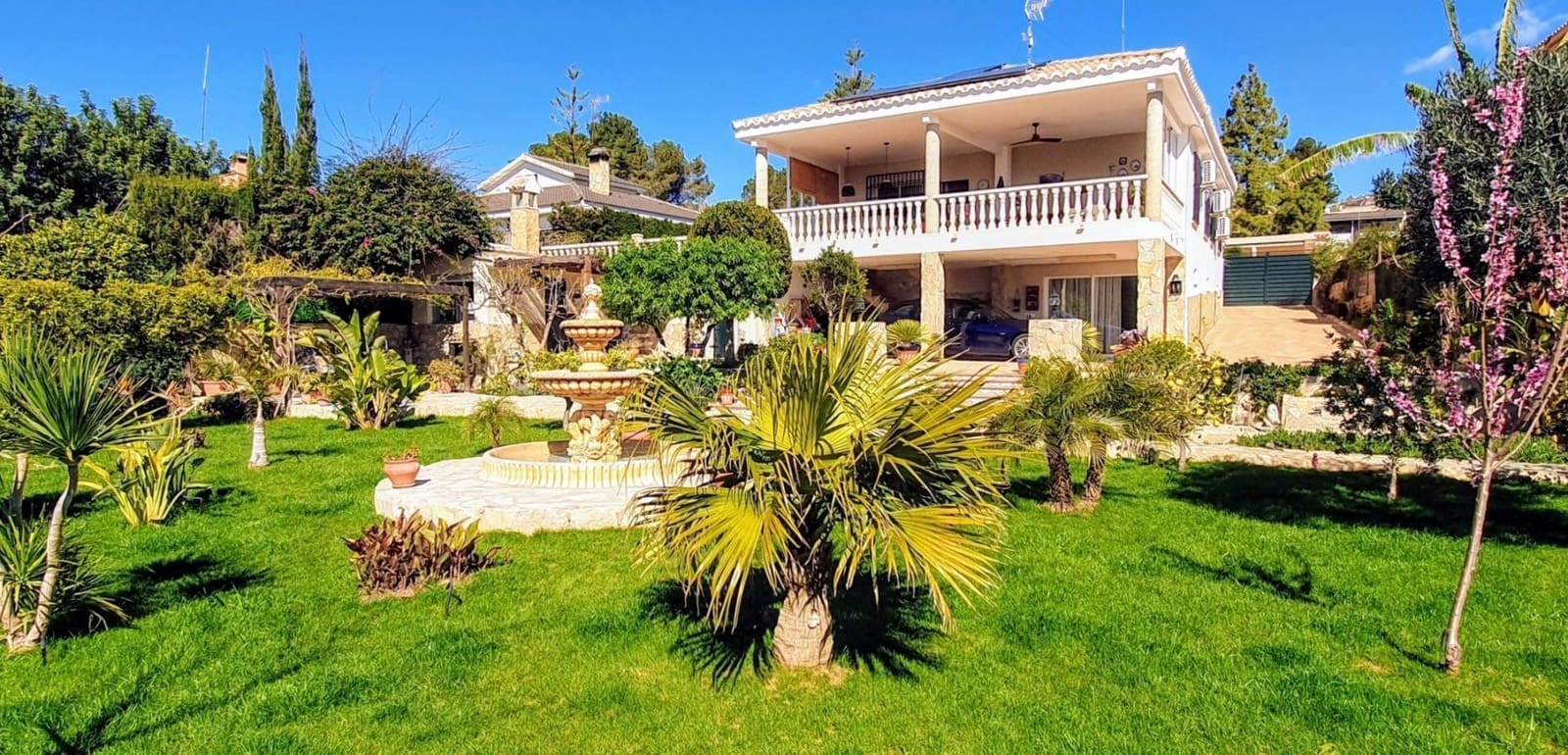 5 soverom Villa til salgs i Turis med svømmebasseng garasje - € 395 000 (Ref: 9814201)
