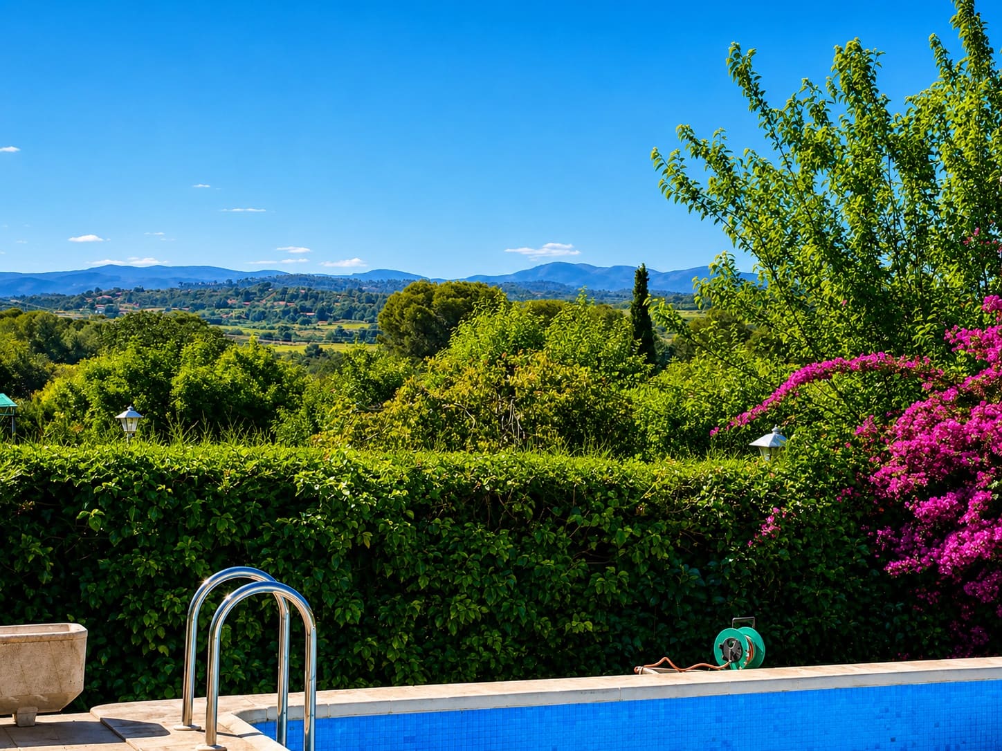 4 soveværelse Villa til salg i Turis med swimmingpool - € 165.000 (Ref: 9858016)