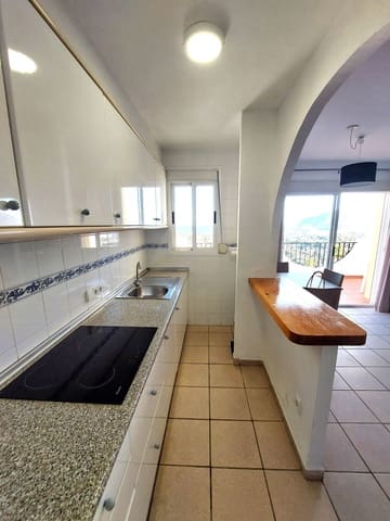 2 makuuhuone Huoneisto myytävänä paikassa Calpe / Calp mukana uima-altaan 
autotalli - 240 000 € (Ref: 9915253)