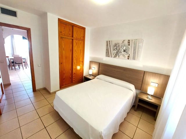 2 sypialnia Apartament na sprzedaż w Calpe / Calp z basenem garażem - 240 000 € (Ref: 9915253)