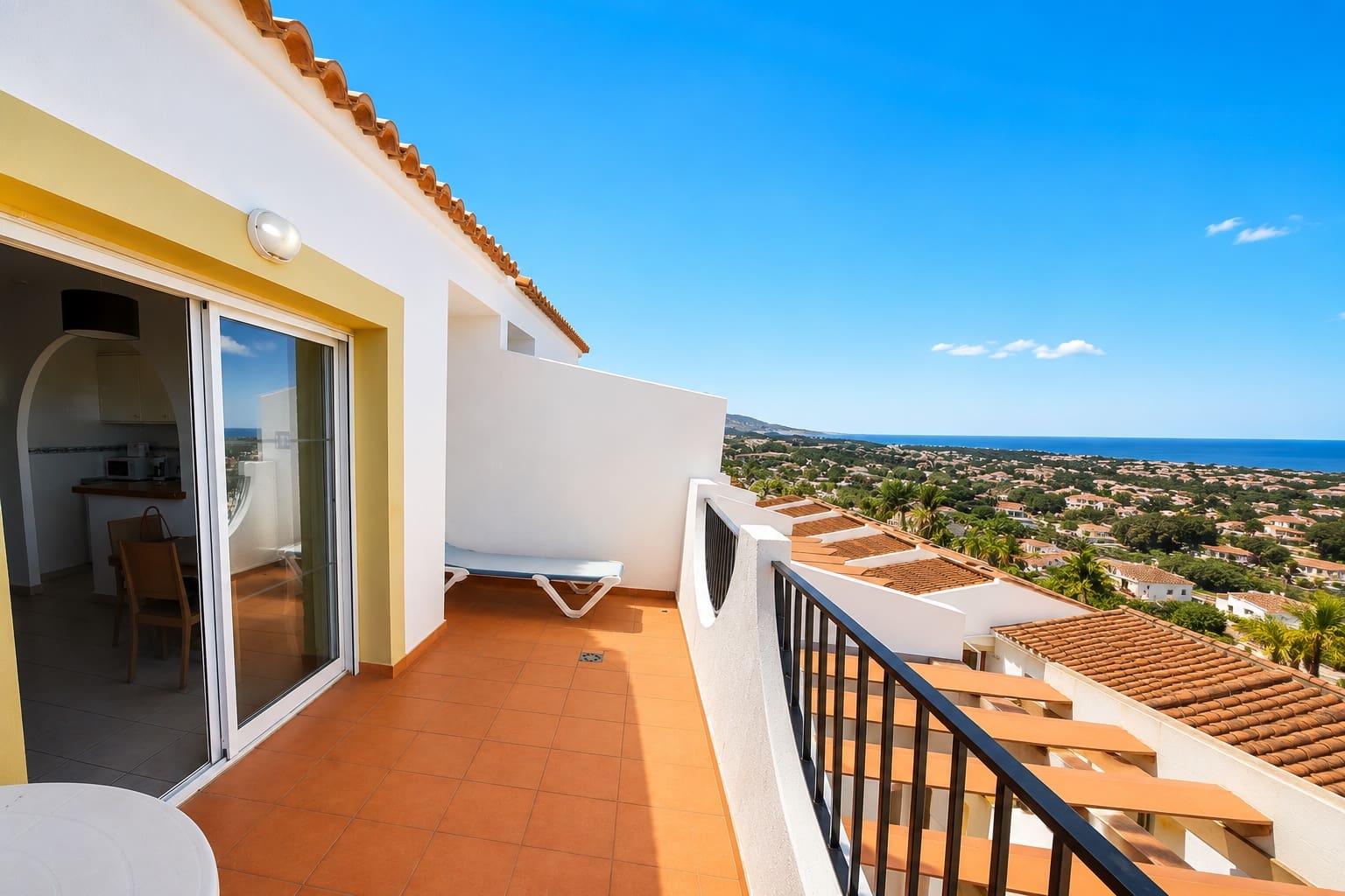 2 bedroom Apartment for sale in Calpe / Calp with pool garage - € 240,000 (Ref: 9915253)