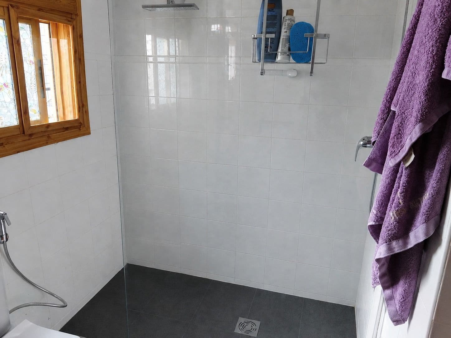 3 soverom Villa til salgs i Chiva med svømmebasseng garasje - € 260 000 (Ref: 9941728)