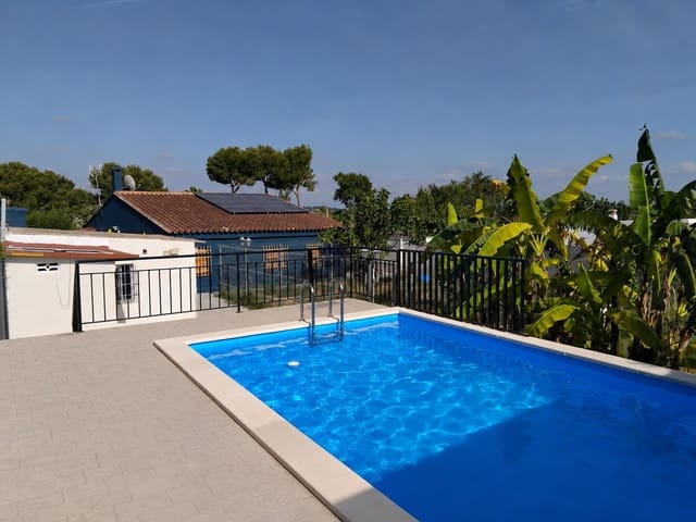 3 soverom Villa til salgs i Chiva med svømmebasseng garasje - € 260 000 (Ref: 9941728)