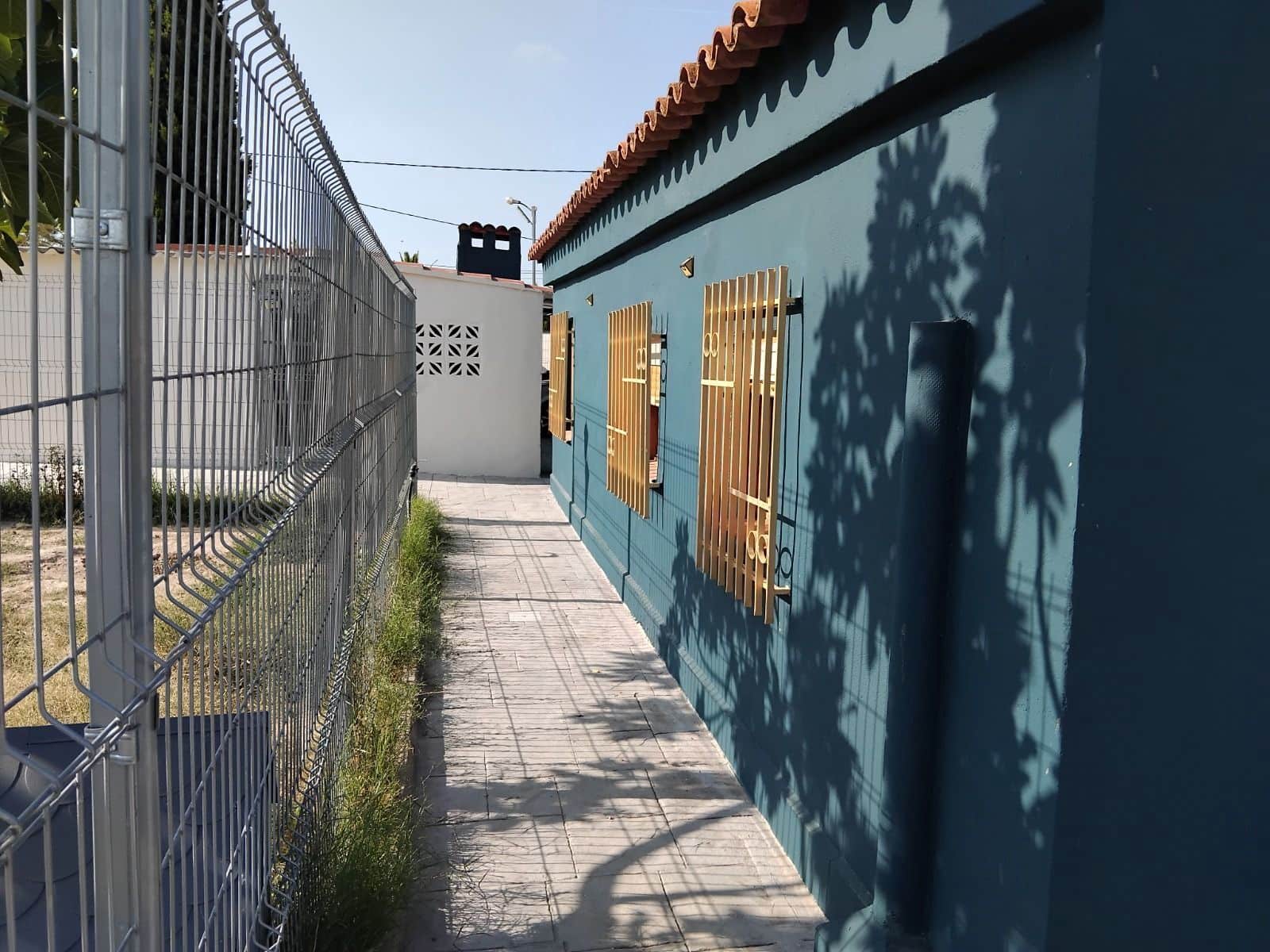 3 soverom Villa til salgs i Chiva med svømmebasseng garasje - € 260 000 (Ref: 9941728)