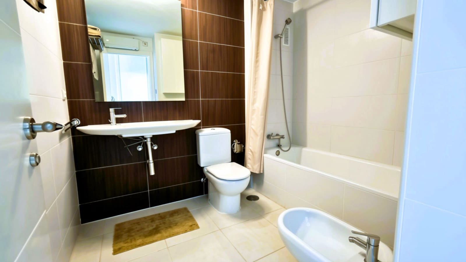 2 bedroom Apartment for sale in Altea with pool garage - € 375,000 (Ref: 9943312)