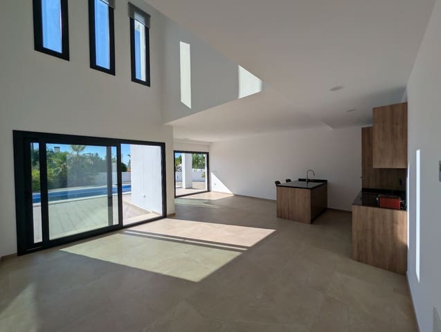 3 camera da letto Villa in vendita in Benissa con piscina garage - 1.175.000 € (Rif: 9951035)