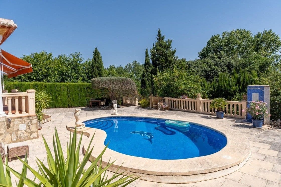 3 bedroom Villa for sale in Beniarbeig with pool garage - € 499,000 (Ref: 9966123)