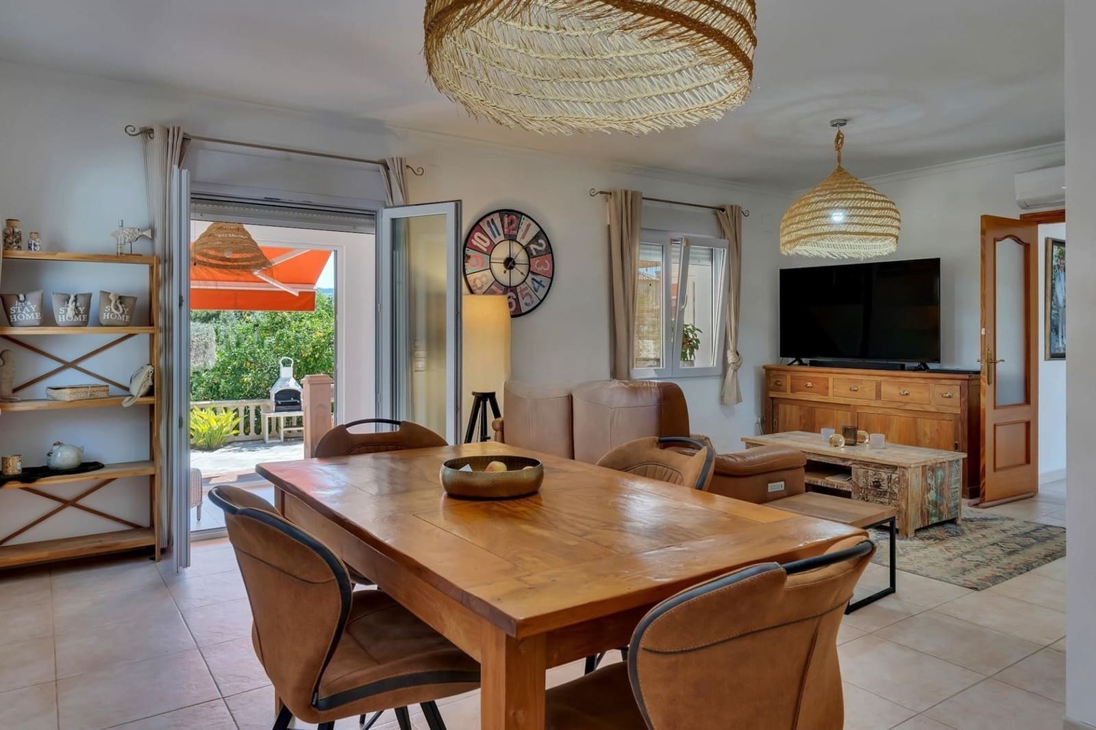 3 bedroom Villa for sale in Beniarbeig with pool garage - € 499,000 (Ref: 9966123)