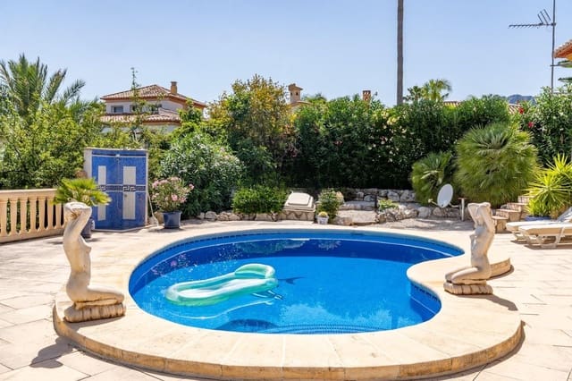 3 soveværelse Villa til salg i Beniarbeig med swimmingpool garage - € 499.000 (Ref: 9966123)
