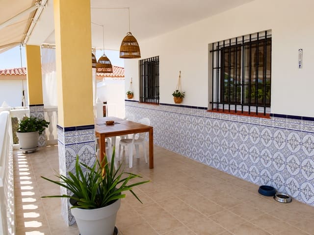 4 sovrum Villa till salu i Montroy med pool garage - 259 000 € (Ref: 9981806)