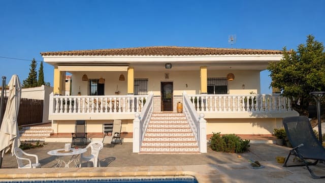 4 sovrum Villa till salu i Montroy med pool garage - 259 000 € (Ref: 9981806)