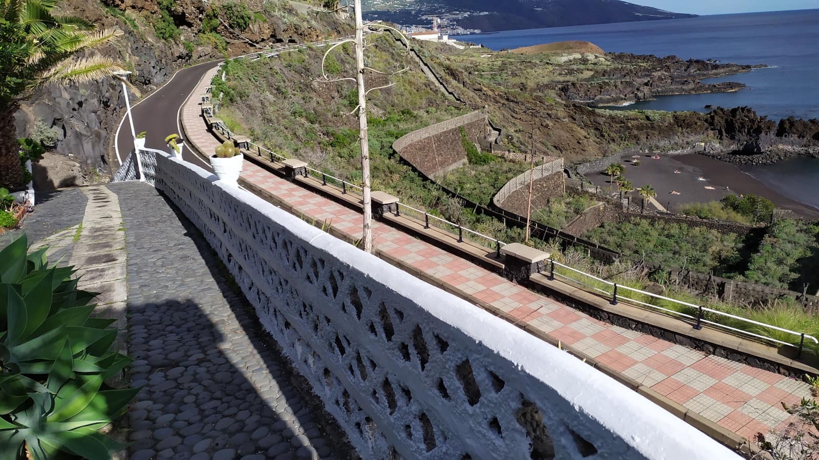 2 makuuhuone Bungalow myytävänä paikassa Brena Baja mukana uima-altaan 
autotalli - 573 000 € (Ref: 9384808)