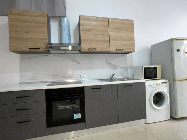 1 slaapkamer Studio te koop in Arona - € 119.900 (Ref: 9401613)