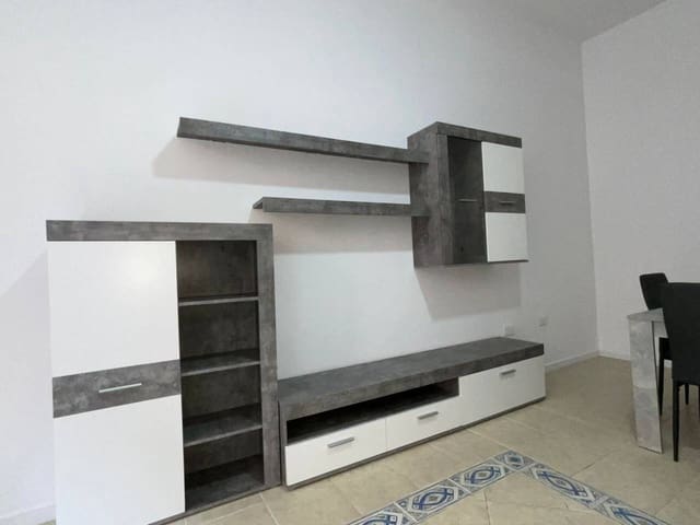 1 slaapkamer Studio te koop in Arona - € 119.900 (Ref: 9401613)