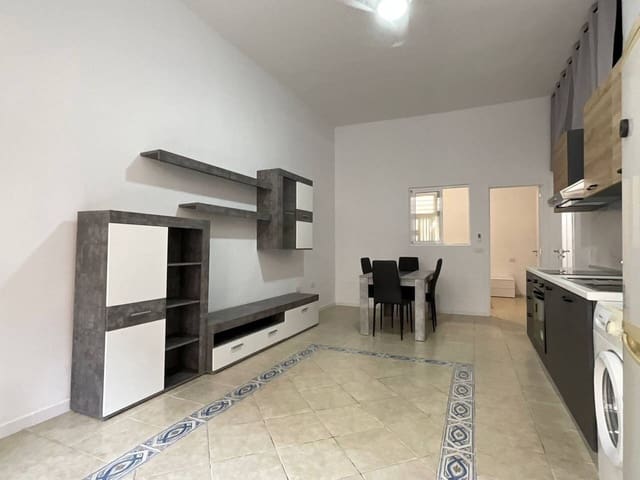 1 slaapkamer Studio te koop in Arona - € 119.900 (Ref: 9401613)