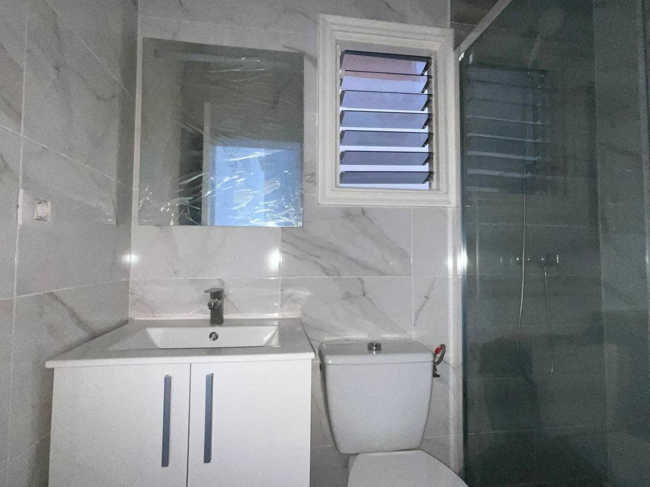 2 bedroom Flat for sale in Arona - € 137,000 (Ref: 9401615)