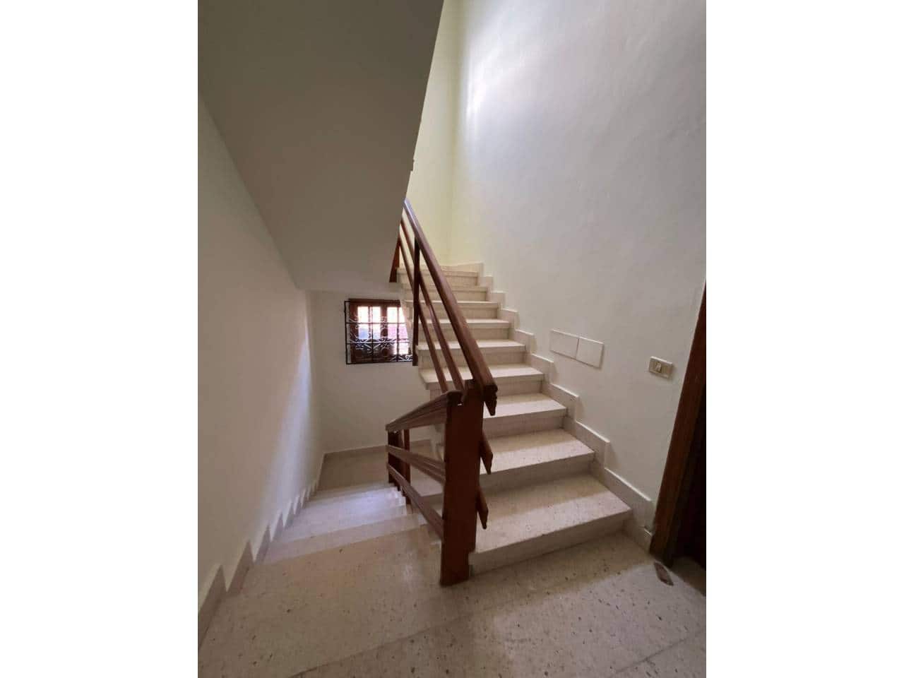 2 bedroom Flat for sale in Arona - € 137,000 (Ref: 9401615)