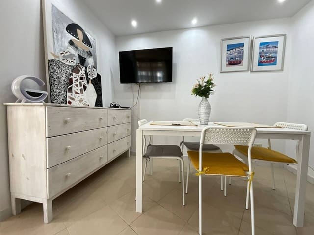 2 chambre Appartement à vendre à San Miguel de Abona avec piscine - 224 000 € (Ref: 9401616)