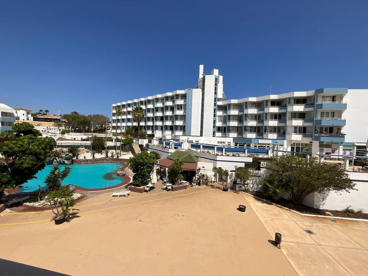 2 chambre Appartement à vendre à San Miguel de Abona avec piscine - 224 000 € (Ref: 9401616)