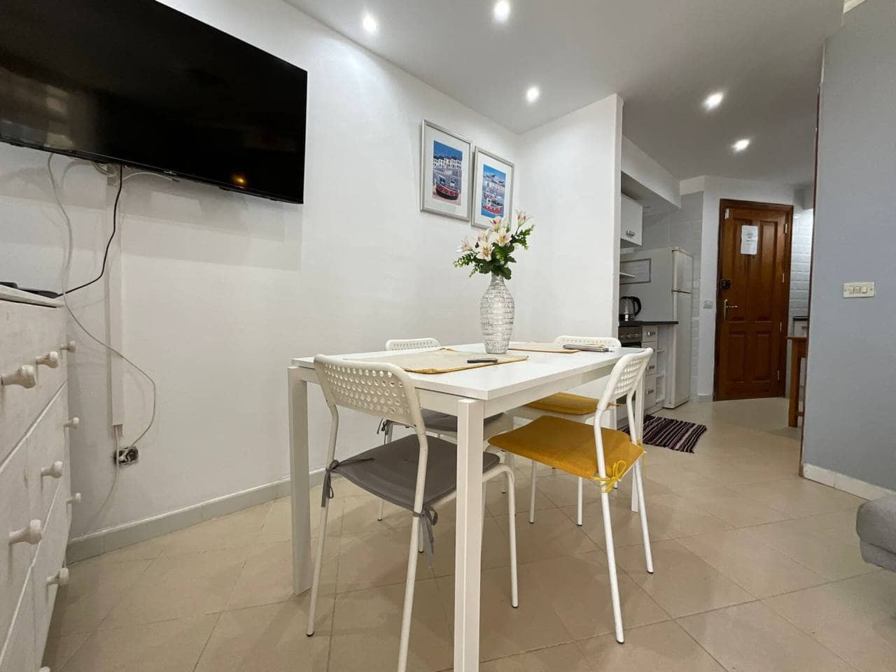 2 chambre Appartement à vendre à San Miguel de Abona avec piscine - 224 000 € (Ref: 9401616)