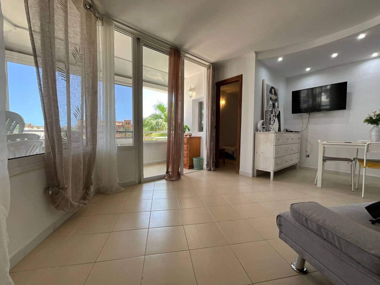 2 chambre Appartement à vendre à San Miguel de Abona avec piscine - 224 000 € (Ref: 9401616)