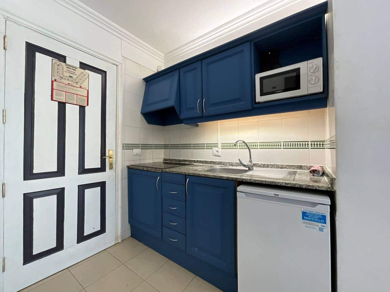 Lejlighed til salg i San Miguel de Abona med swimmingpool - € 168.000 (Ref: 9401617)