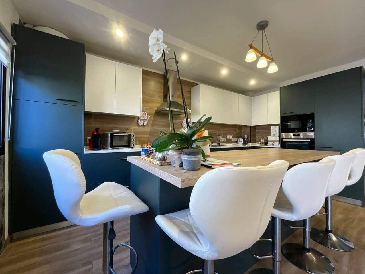 3 soverom Hus til salgs i Adeje med svømmebasseng garasje - € 575 000 (Ref: 9402750)