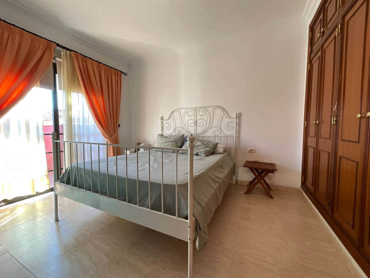 3 soverom Hus til salgs i Adeje med svømmebasseng garasje - € 575 000 (Ref: 9402750)