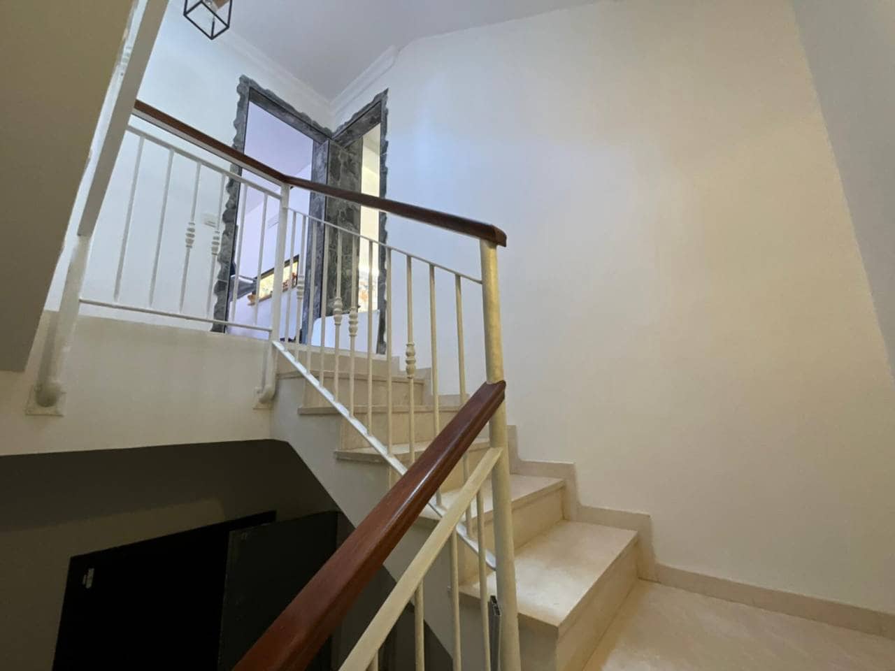 3 soverom Hus til salgs i Adeje med svømmebasseng garasje - € 575 000 (Ref: 9402750)