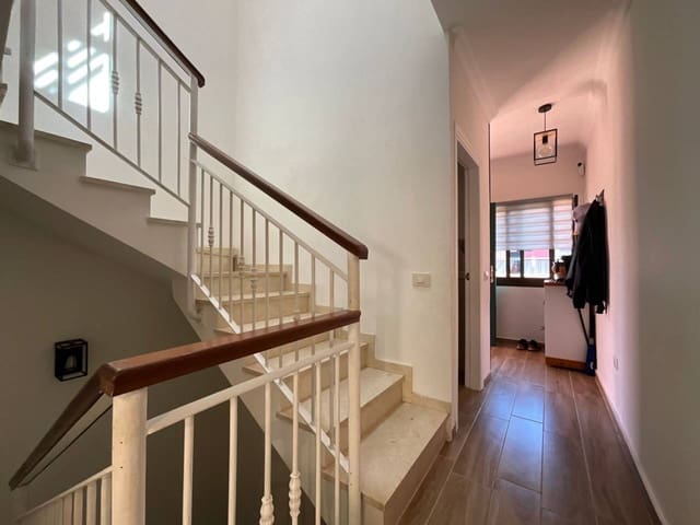 3 bedroom Townhouse for sale in Adeje with pool garage - € 575,000 (Ref: 9402750)