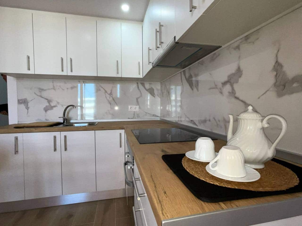 1 soveværelse Lejlighed til salg i San Miguel de Abona med swimmingpool - € 175.000 (Ref: 9402876)