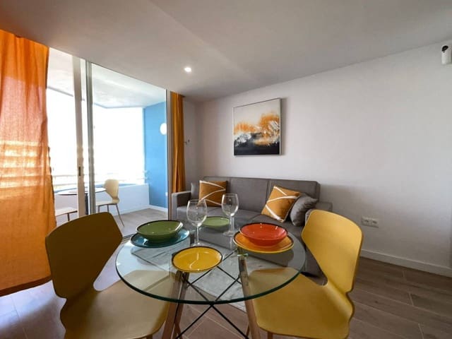 1 soveværelse Lejlighed til salg i San Miguel de Abona med swimmingpool - € 175.000 (Ref: 9402876)