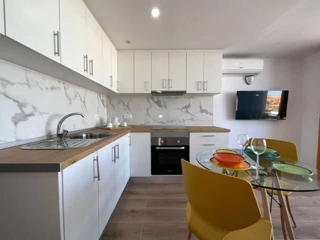 1 bedroom Flat for rent in San Miguel de Abona with pool - € 1,300 (Ref: 9402877)