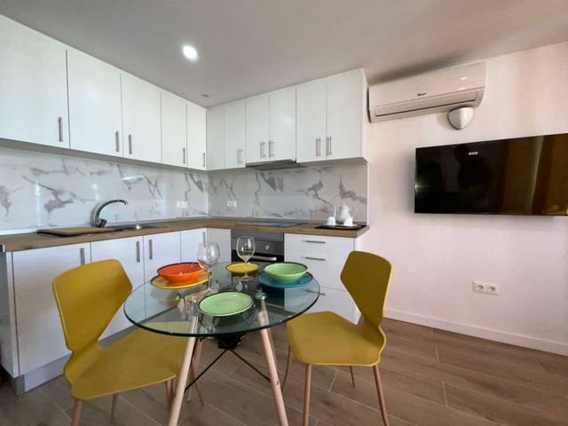 1 bedroom Flat for rent in San Miguel de Abona with pool - € 1,300 (Ref: 9402877)