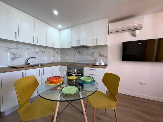 1 bedroom Flat for rent in San Miguel de Abona with pool - € 1,300 (Ref: 9402877)